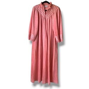 Vintage GILLIGAN & O'MALLEY Pink Housecoat Quarter Zip Fuzzy Nightgown Large